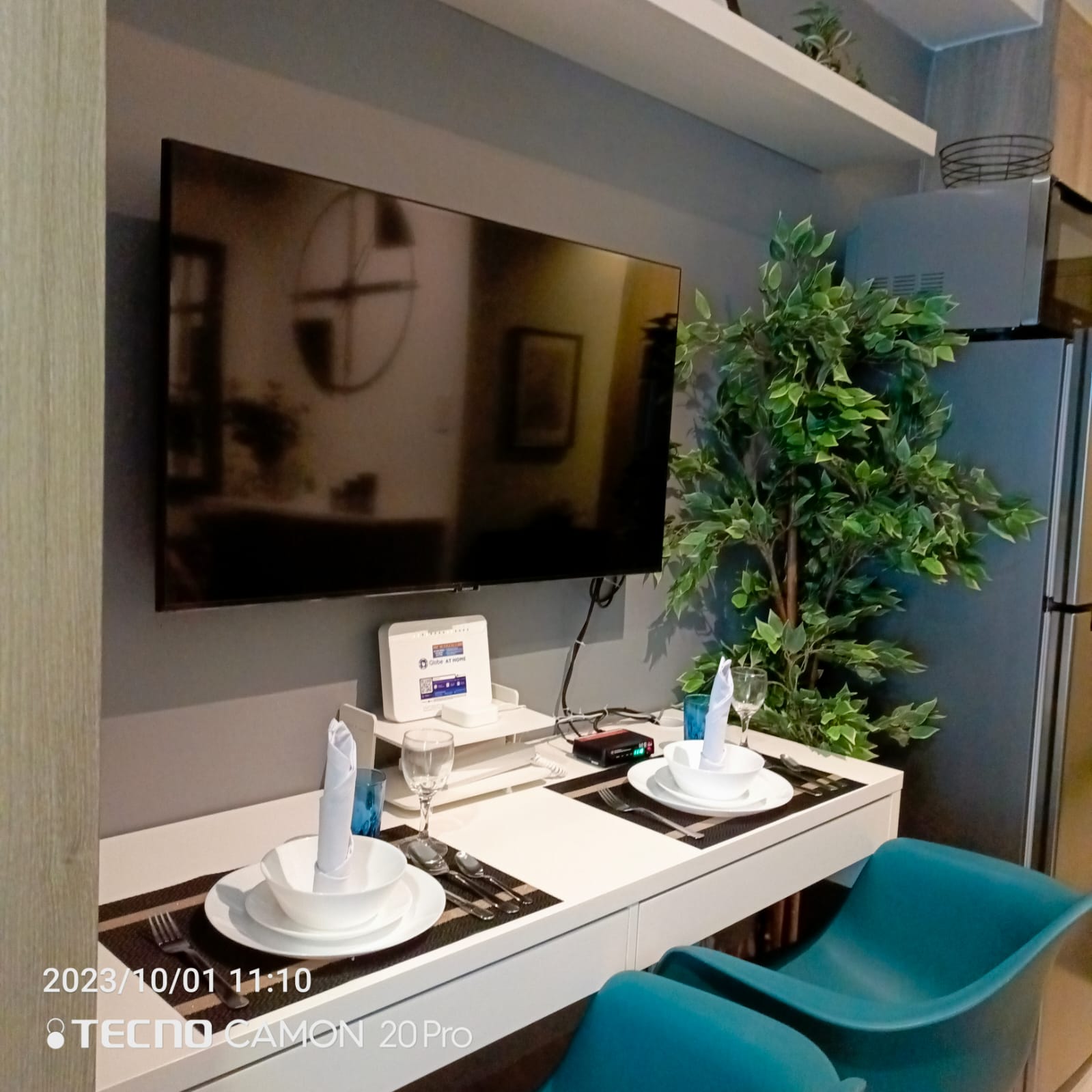 Dining Staging 11
