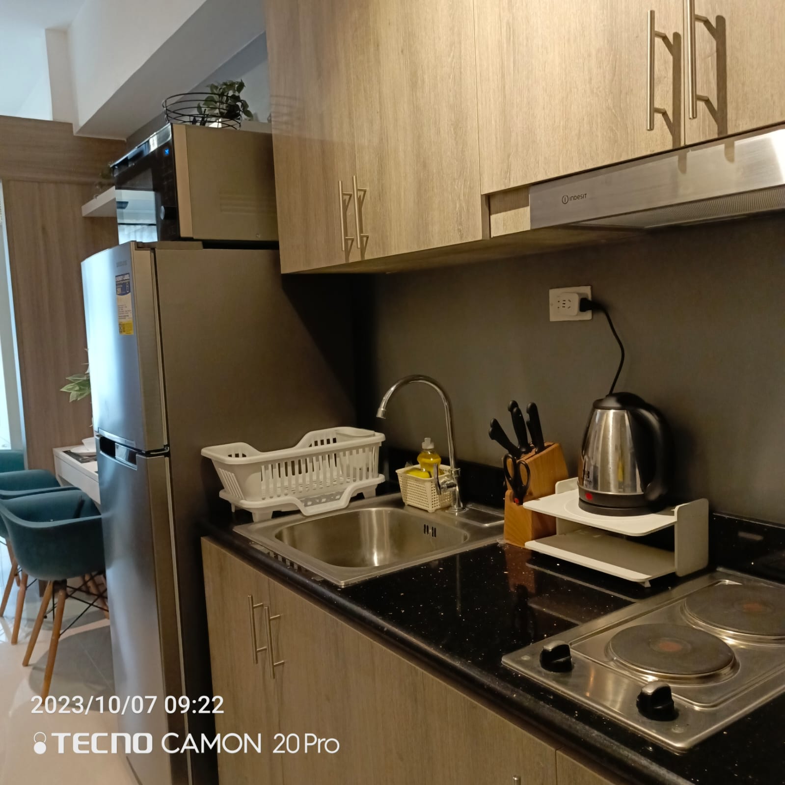 Kitchen Staging 12